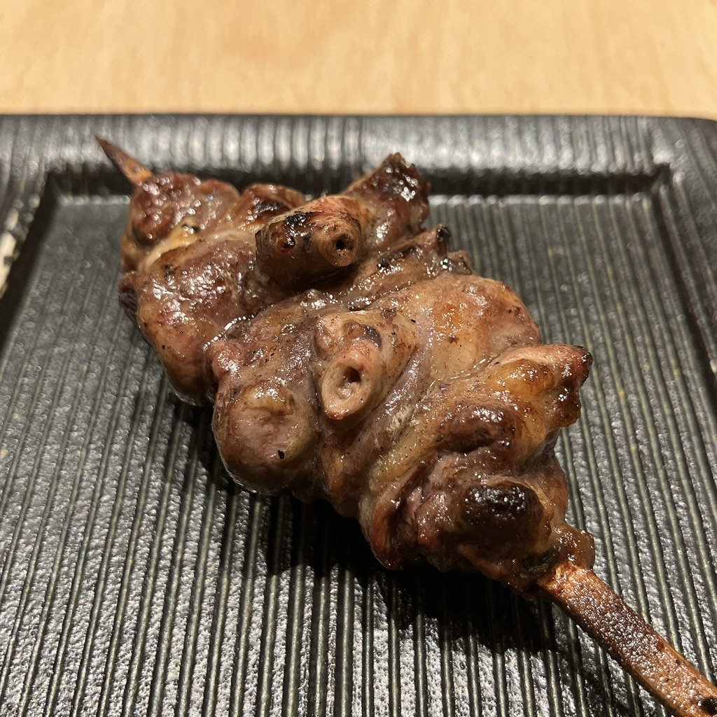 新宿 焼鳥 おまかせコース 高級 焼鳥 盛り付け