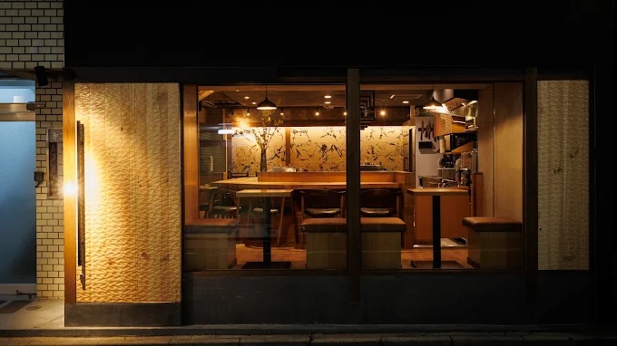 めしや ヒロキ 倶楽部 新宿 外観