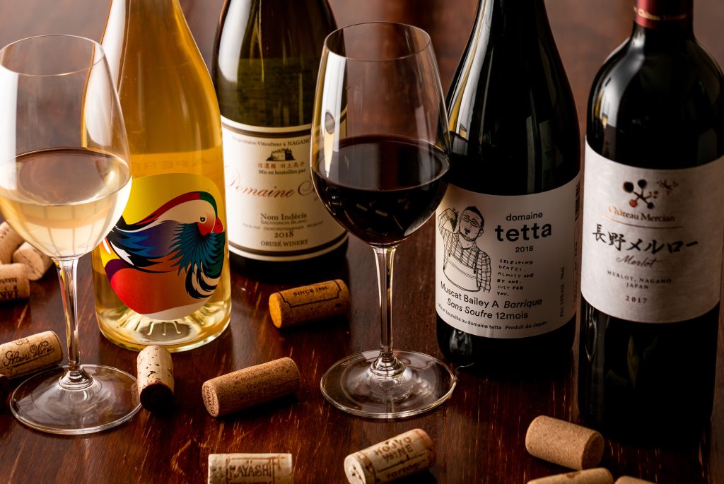 ワイン蔵BANKANで提供される100種類以上の日本ワイン
