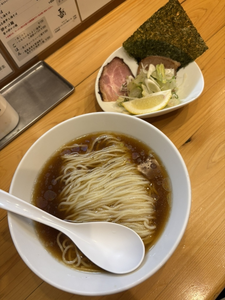 夏季限定の冷やし煮干中華そば