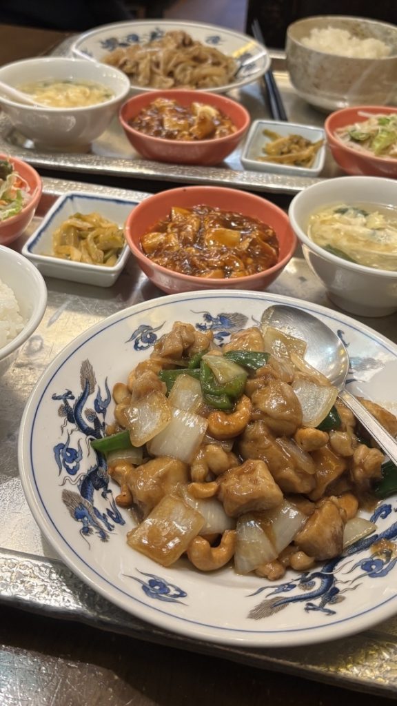 新宿 居酒屋 食べ放題 四川料理 コスパ 麻辣王豆腐